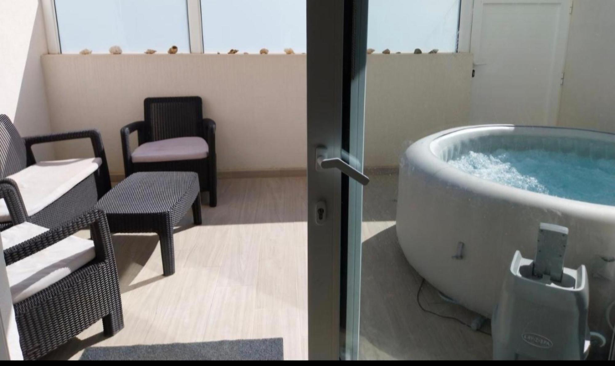 New Luxury With Jacuzzi In Heart Of Lanzarote Holiday home Costa Teguise